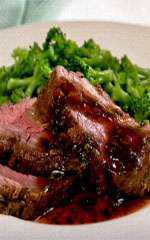 Filet Mignon com Molho Aromático